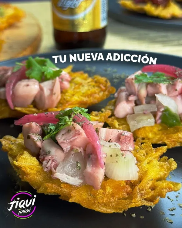 Tostones con mariscos